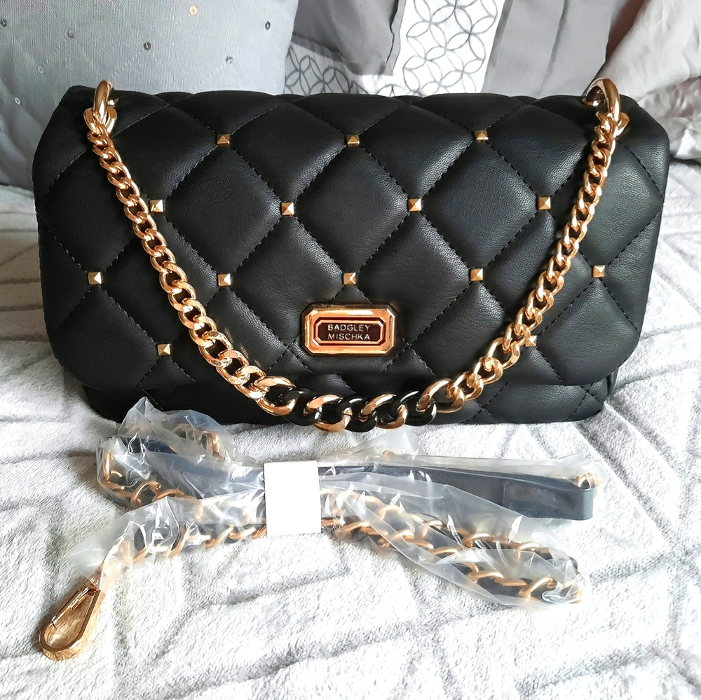 ☆NWT☆ Badgley Mischka Purse/Handbag